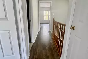 11570 Hill Meade Ln, Woodbridge, VA 22192 - Photo 16