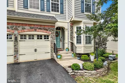 8798 Dancer Court, Gainesville, VA 20155 - Photo 2