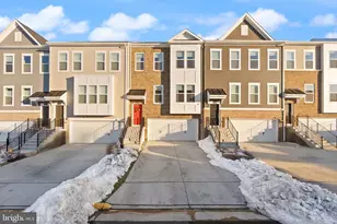 15038 Jaxton Sq Ln, Haymarket, VA 20169 - Photo 1