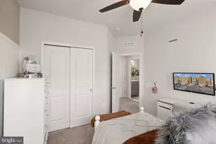 15038 Jaxton Sq Ln, Haymarket, VA 20169 - Photo 26