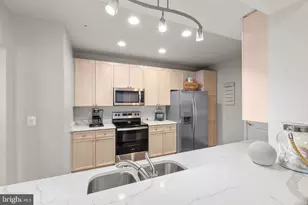 485 Harbor Side St, Woodbridge, VA 22191 - Photo 16