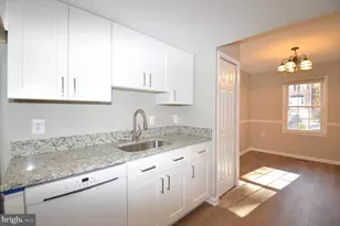 12318 Cinnamon St, Woodbridge, VA 22192 - Photo 12