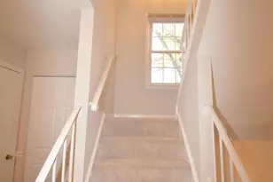 12318 Cinnamon St, Woodbridge, VA 22192 - Photo 16