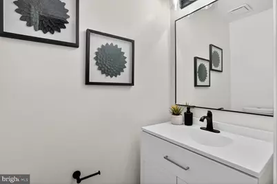 12322 Woodlawn Court, Woodbridge, VA 22192 - Photo 16