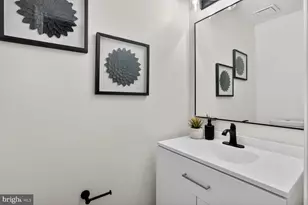 12322 Woodlawn Ct, Woodbridge, VA 22192 - Photo 16