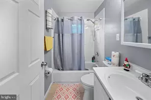 17914 Dr David Cline Ln, Dumfries, VA 22026 - Photo 20