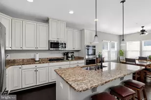 17518 Spring Cress Dr, Dumfries, VA 22026 - Photo 4