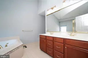 5603 Wheelwright Way, Haymarket, VA 20169 - Photo 20