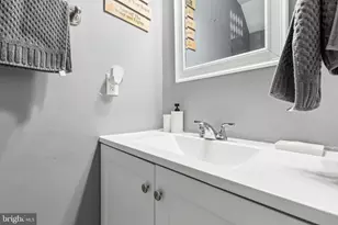 5289 Sudberry Ln, Woodbridge, VA 22193 - Photo 8