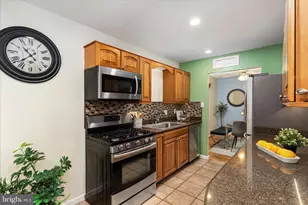 7398 Roxbury Ave, Manassas, VA 20109 - Photo 6