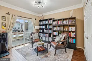 6804 Bryson Cir, Haymarket, VA 20169 - Photo 6