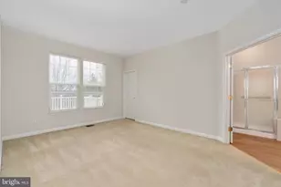 3839 Mulberry Point Ct, Dumfries, VA 22025 - Photo 18