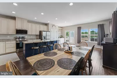 10773 Hinton Way, Manassas, VA 20112 - Photo 6