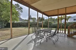 1521 Indiana Ave, Woodbridge, VA 22191 - Photo 8