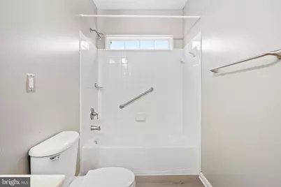 16865 Brandy Moor Loop, Woodbridge, VA 22191 - Photo 18