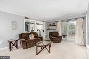 2746 Bordeaux Pl, Woodbridge, VA 22192 - Photo 2