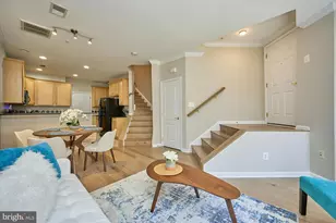 7166 Little Thames Drive, Gainesville, VA 20155 - Photo 8