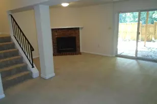 13120 Quann Ln, Woodbridge, VA 22193 - Photo 8