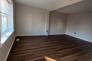 13508 Bentley Cir, Woodbridge, VA 22192 - Photo 2