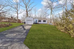 7830 Lake Dr, Manassas, VA 20111 - Photo 1