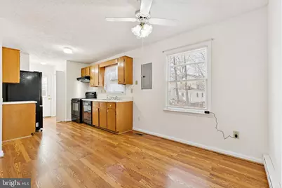 7830 Lake Drive, Manassas, VA 20111 - Photo 8