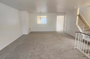 7261 St Lucia Ct, Manassas, VA 20109 - Photo 2