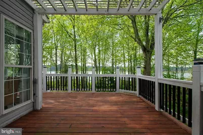 1617 Whistling Swan Way, Woodbridge, VA 22191 - Photo 24