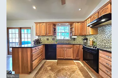 11930 Cotton Mill Drive, Woodbridge, VA 22192 - Photo 14