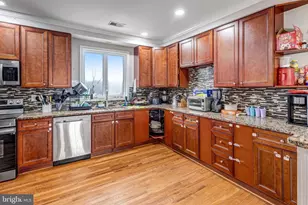 14333 Birchdale Ave, Woodbridge, VA 22193 - Photo 6