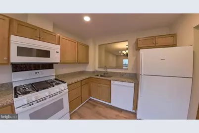 12885 Hyannis Lane, Woodbridge, VA 22193 - Photo 8