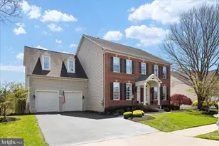 14228 Snickersville Dr, Gainesville, VA 20155 - Photo 2