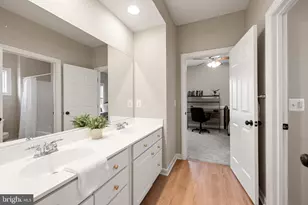 7224 Winnipeg Ct, Gainesville, VA 20155 - Photo 28