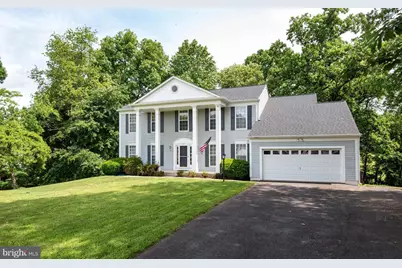 13201 Mountain Ash Court, Woodbridge, VA 22192 - Photo 2