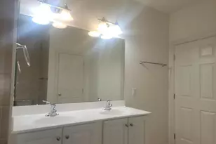 15168 Lancashire Dr, Woodbridge, VA 22191 - Photo 12