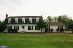 12607 Fitzwater Dr, Nokesville, VA 20181 - Photo 1