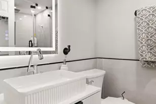 12286 Ashmont Ct, Woodbridge, VA 22192 - Photo 16