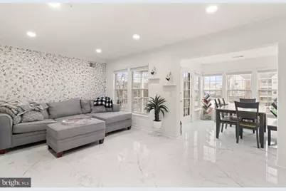 12286 Ashmont Court #204, Woodbridge, VA 22192 - Photo 6