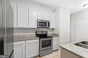 5095 Anchorstone Dr, Woodbridge, VA 22192 - Photo 20