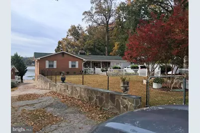 18306 Possum Point Road, Dumfries, VA 22026 - Photo 14