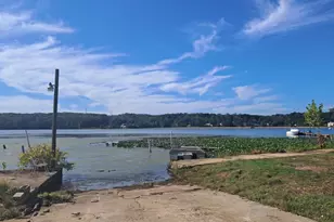 18306 Possum Point Rd, Dumfries, VA 22026 - Photo 2