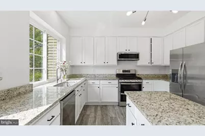 16800 Miranda Lane, Woodbridge, VA 22191 - Photo 14