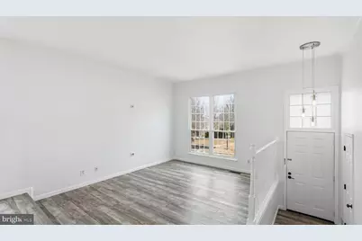 16800 Miranda Lane, Woodbridge, VA 22191 - Photo 4