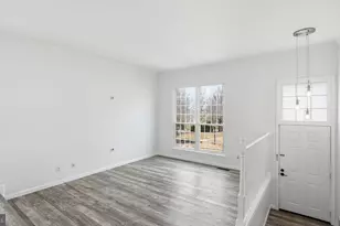 16800 Miranda Ln, Woodbridge, VA 22191 - Photo 4