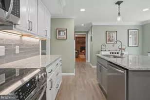 12790 Lost Creek Ct, Manassas, VA 20112 - Photo 12