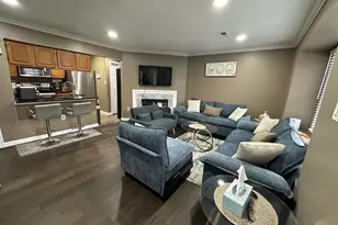 12103 Salemtown Dr, Woodbridge, VA 22192 - Photo 2