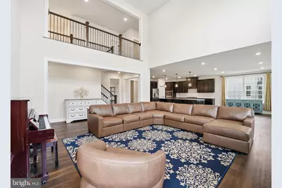 15642 Calum Court, Haymarket, VA 20169 - Photo 8