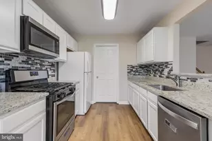 11252 Stagestone Way, Manassas, VA 20109 - Photo 8