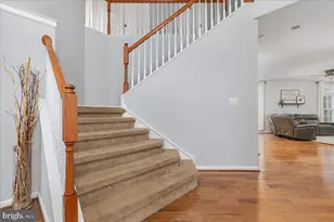 13624 Newtonmore Pl, Bristow, VA 20136 - Photo 4