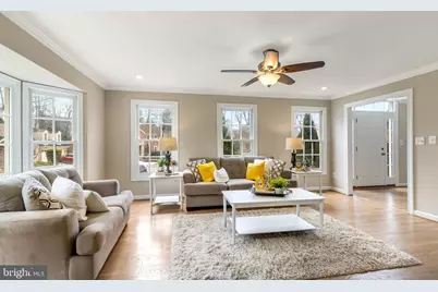 16657 Purcival Court, Dumfries, VA 22025 - Photo 8