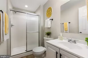 16657 Purcival Ct, Dumfries, VA 22025 - Photo 42